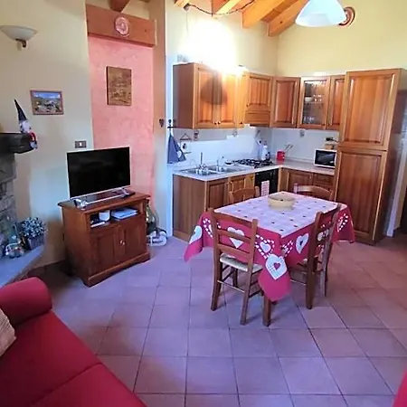 Casa Vacanze: Maison Des Gnomes Hotell Gressoney-la-Trinité