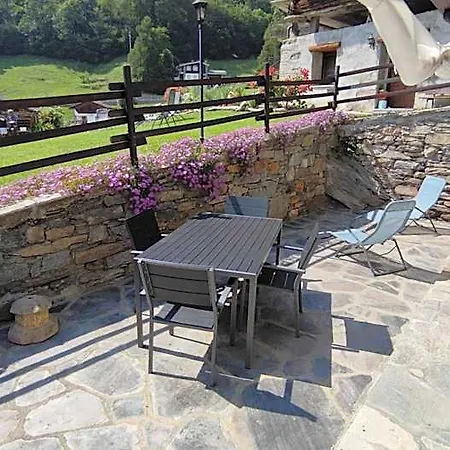 Casa Vacanze: Maison Des Gnomes 3* 格雷索拉特里尼泰