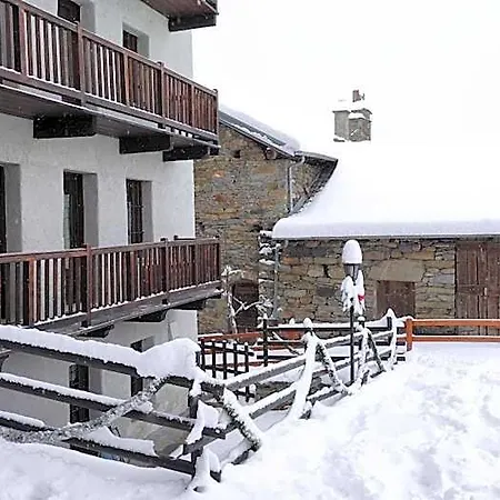 Casa Vacanze: Maison Des Gnomes Gressoney-la-Trinité